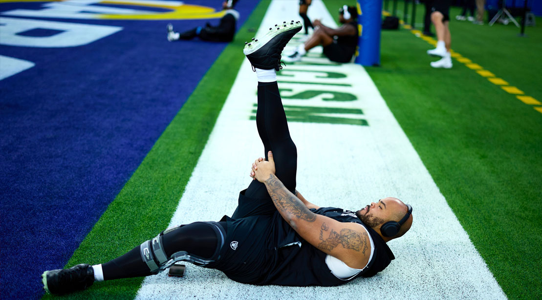 Obliterate Defenses with Jermaine Eluemunor’s Leg Day Workout Obliterate Defenses with Jermaine Eluemunor’s Leg Day Workout